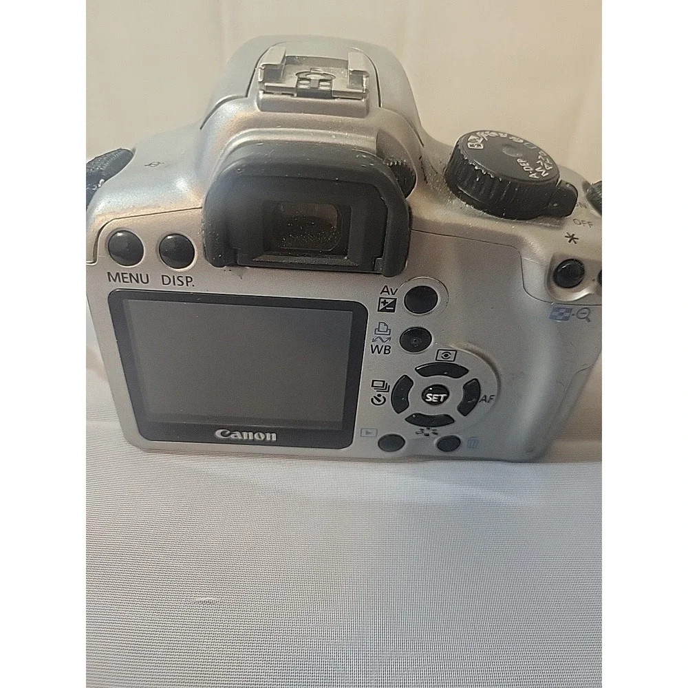 Canon DS6041 Digital Rebel EOS DSLR Camera BODY ONLY - Untested Battery Included